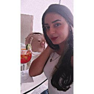 Meet your Posher, Juliana